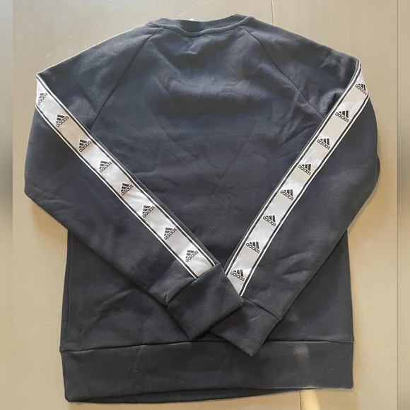 Nwt adidas womens black crewneck sweatshirt size small - Picture 2 of 5